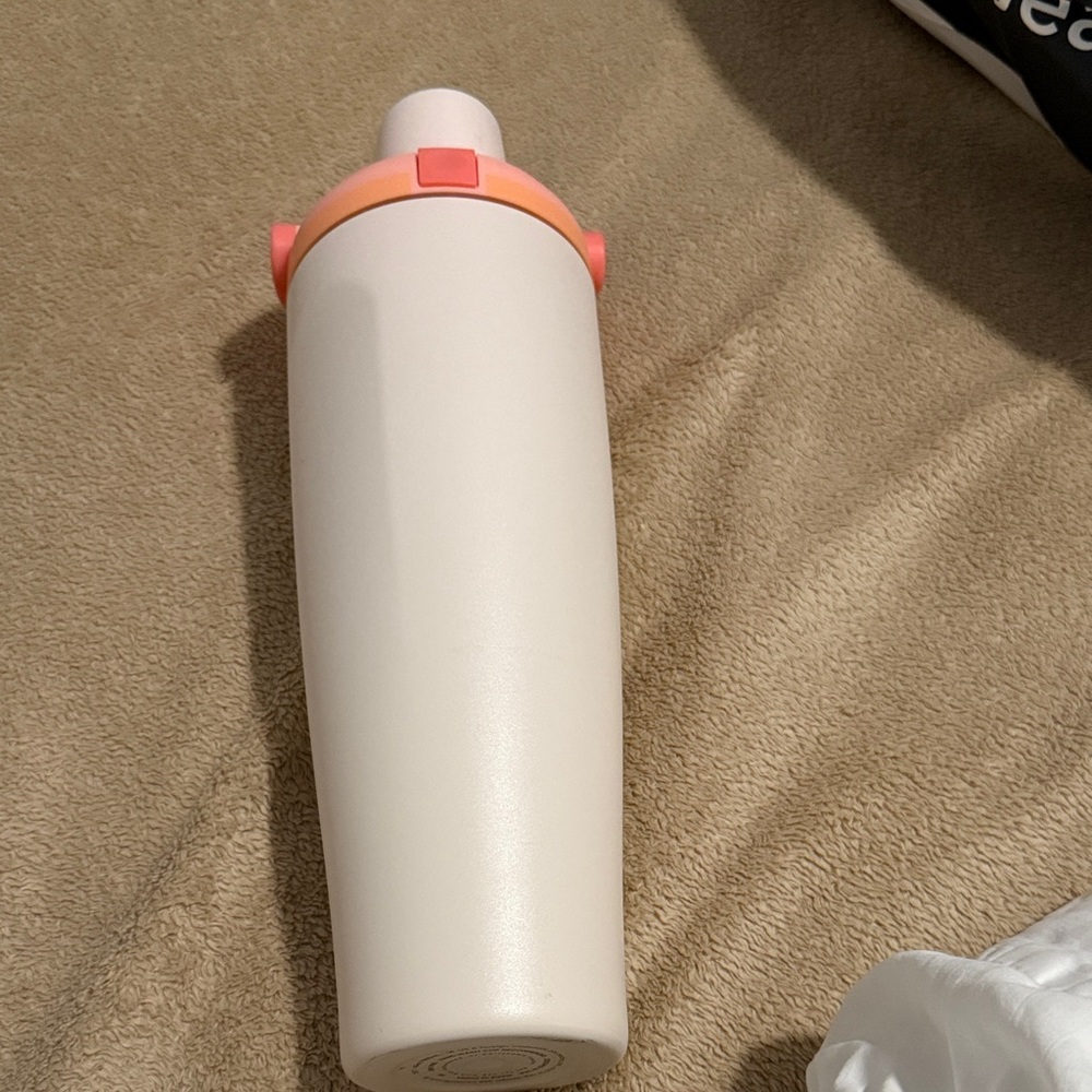 Owala Cream and Pink Insulated Water Bottle